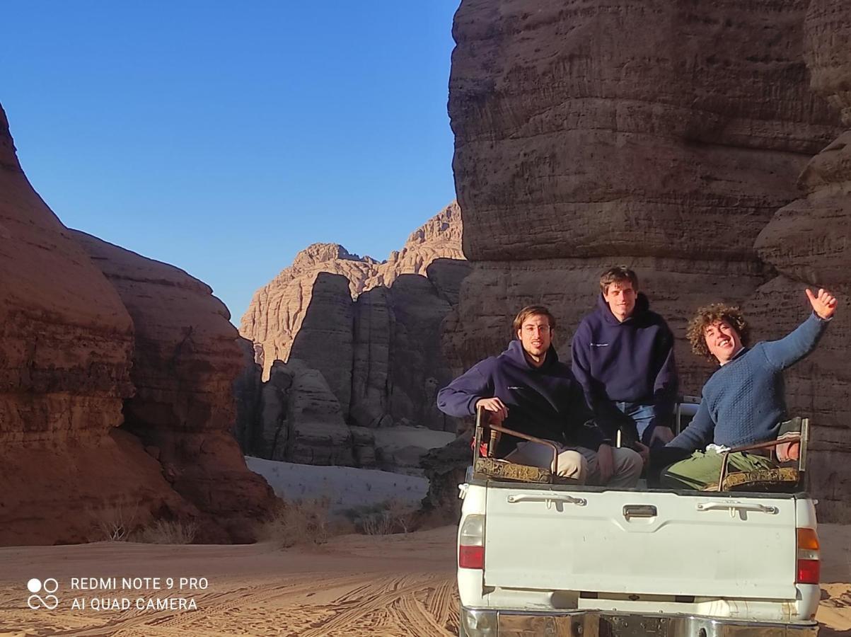 Wadi Rum Camp Stars & Jeep Tour Otel Dış mekan fotoğraf